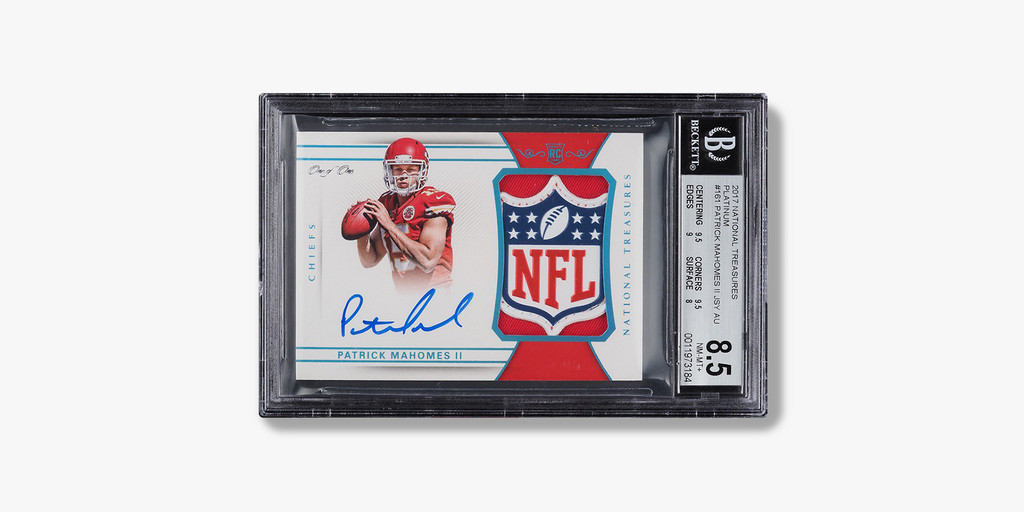 2017 National Treasures Platinum Patrick Mahomes II Autograph #161