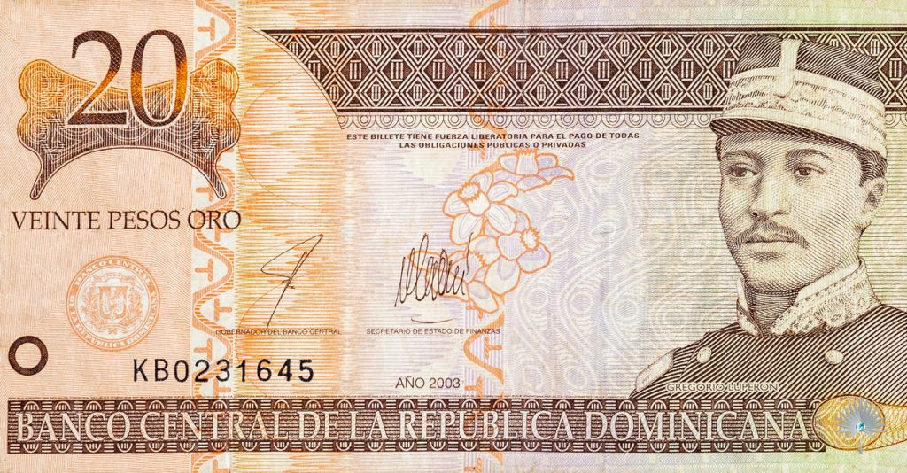 Dominican Republic currency 20 pesos, featuring historical figures