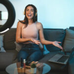 Affiliate marketing setup with a laptop displaying product reviews and links