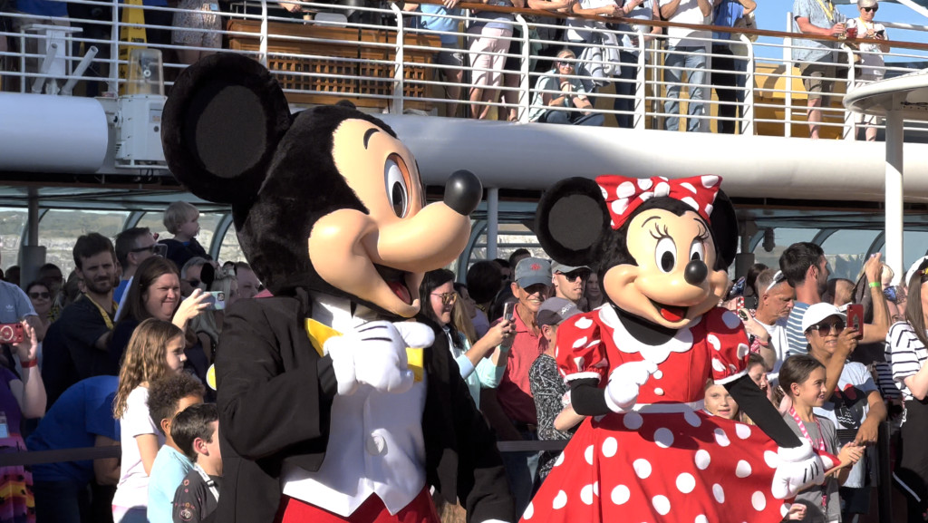 Interior view of a teen club on a Disney cruise