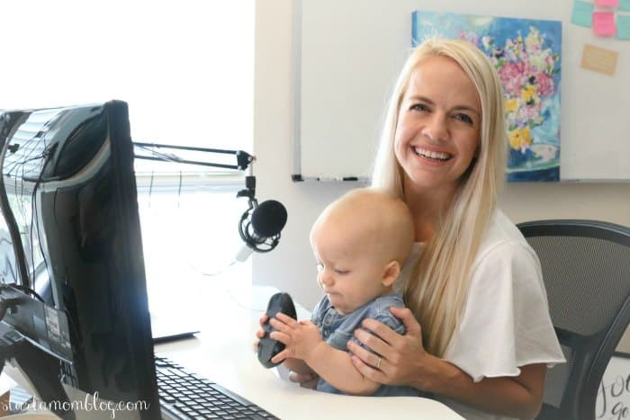 Mother and child working on a blog post about making money from home.