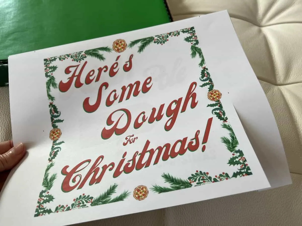 Trimming pizza box christmas labels
